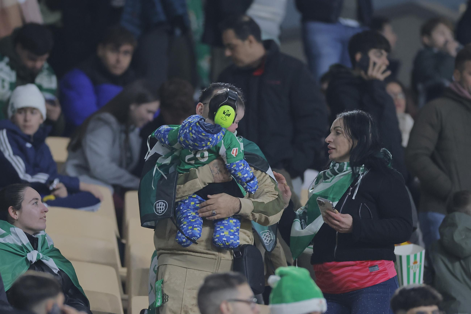 Búscate en las fotos del Betis - Getafe