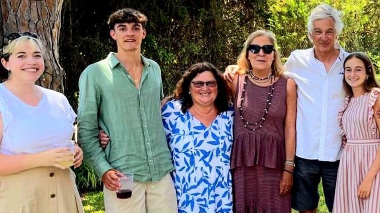 Clara White, Miguel Ramos, Clara Suárez, Susana Crespo, Miguel Ramos y Lulu Grosso.