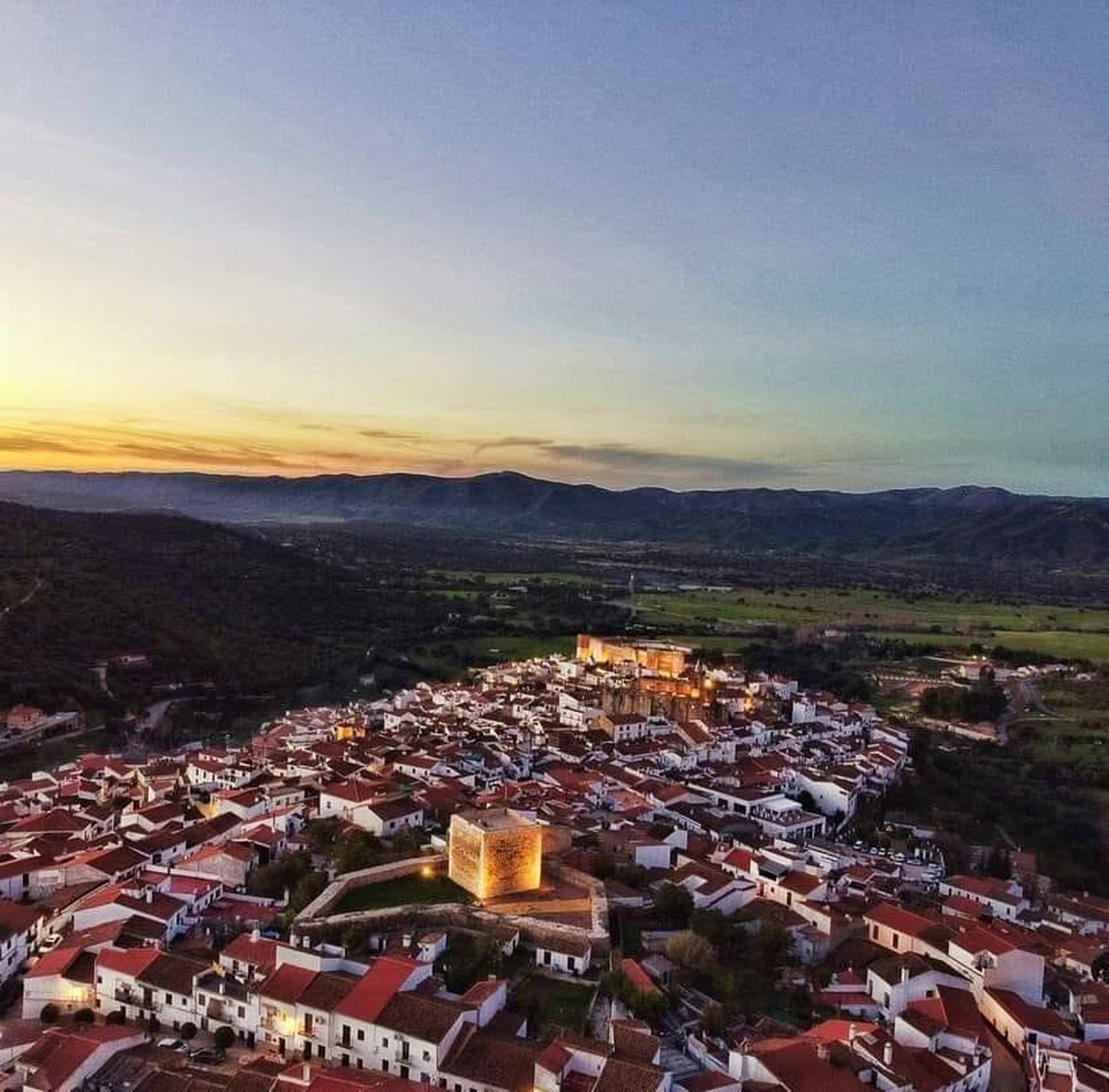 Imagen general de Aroche.