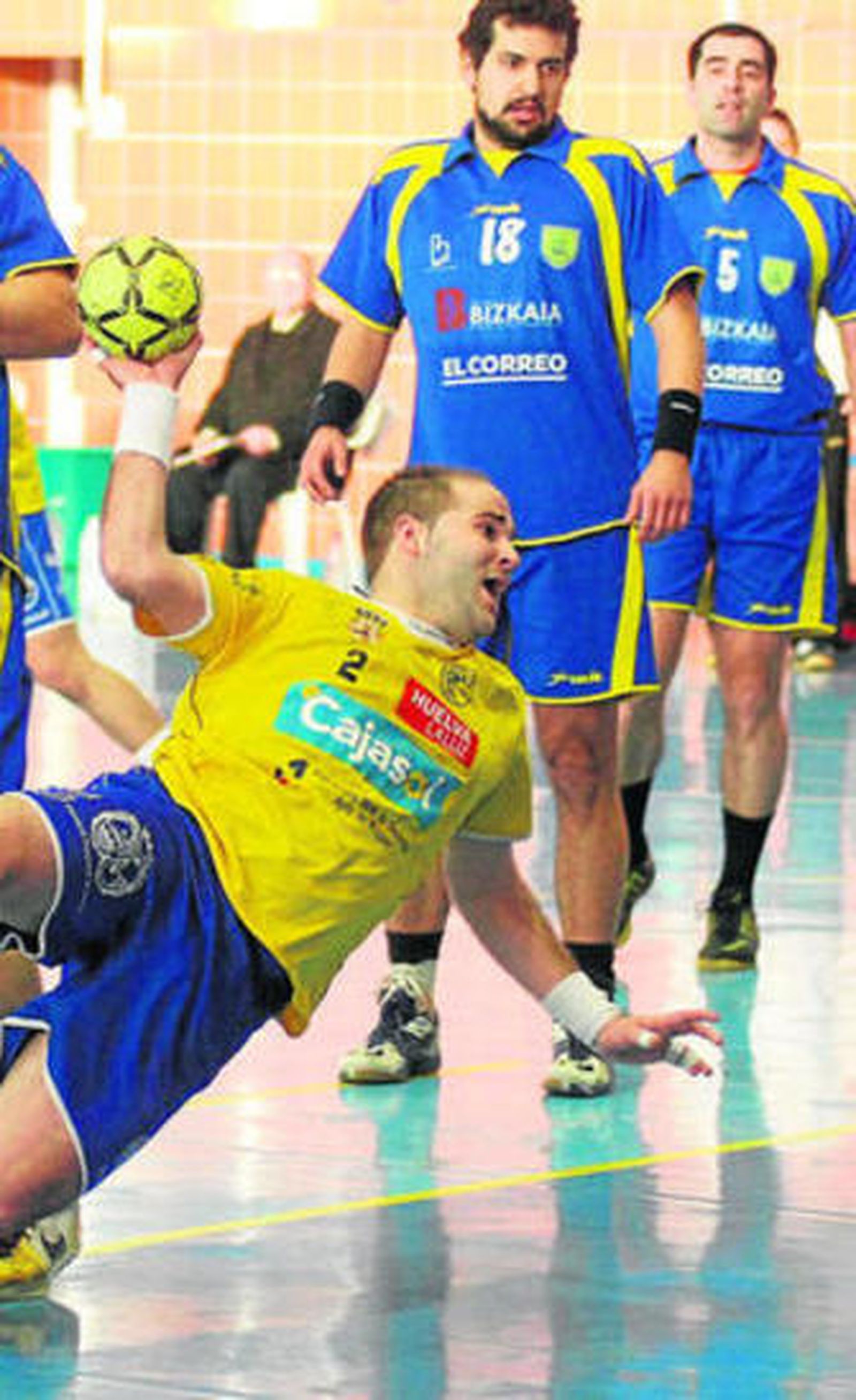 Los locales cuajaron un gran encuentro a pesar de la derrota.