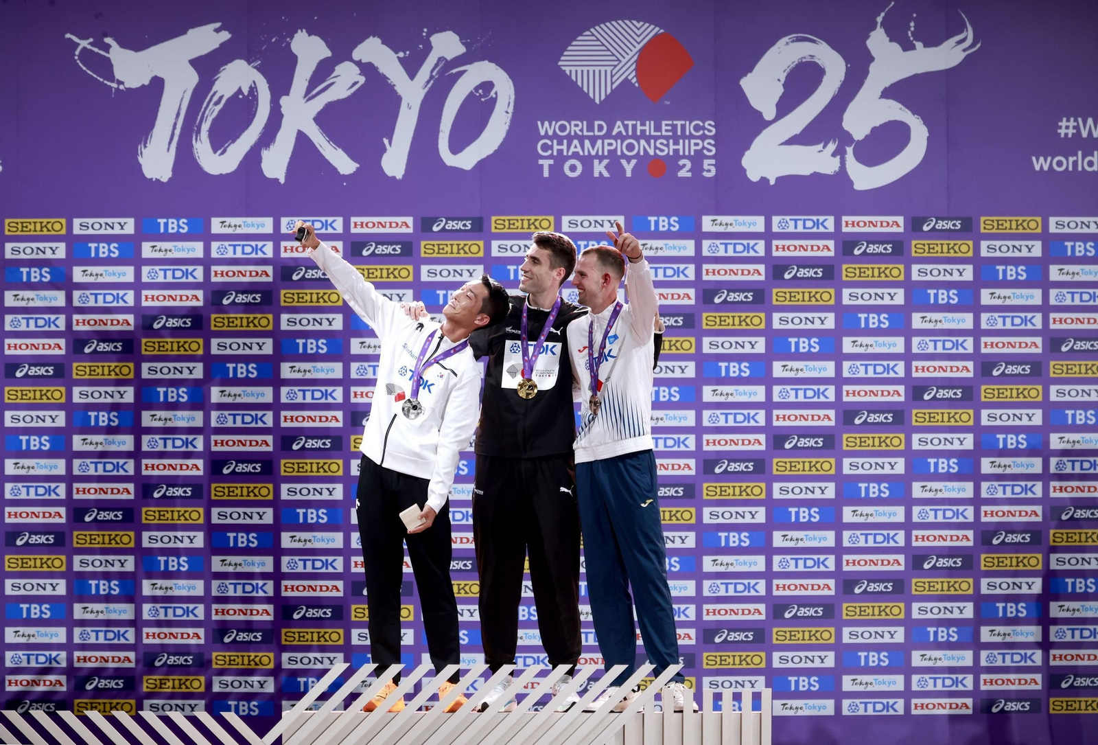 Las fotos de la lesión de Jordan Díaz y del resto de la jornada del Mundial de atletismo