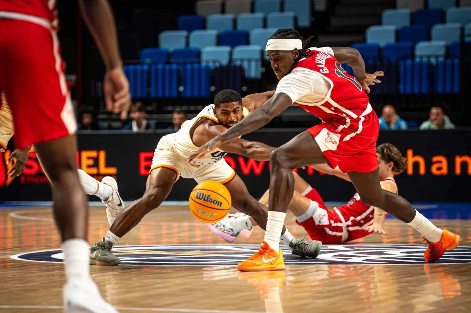 El UCAM Murcia no será rival del Unicaja en la BCL