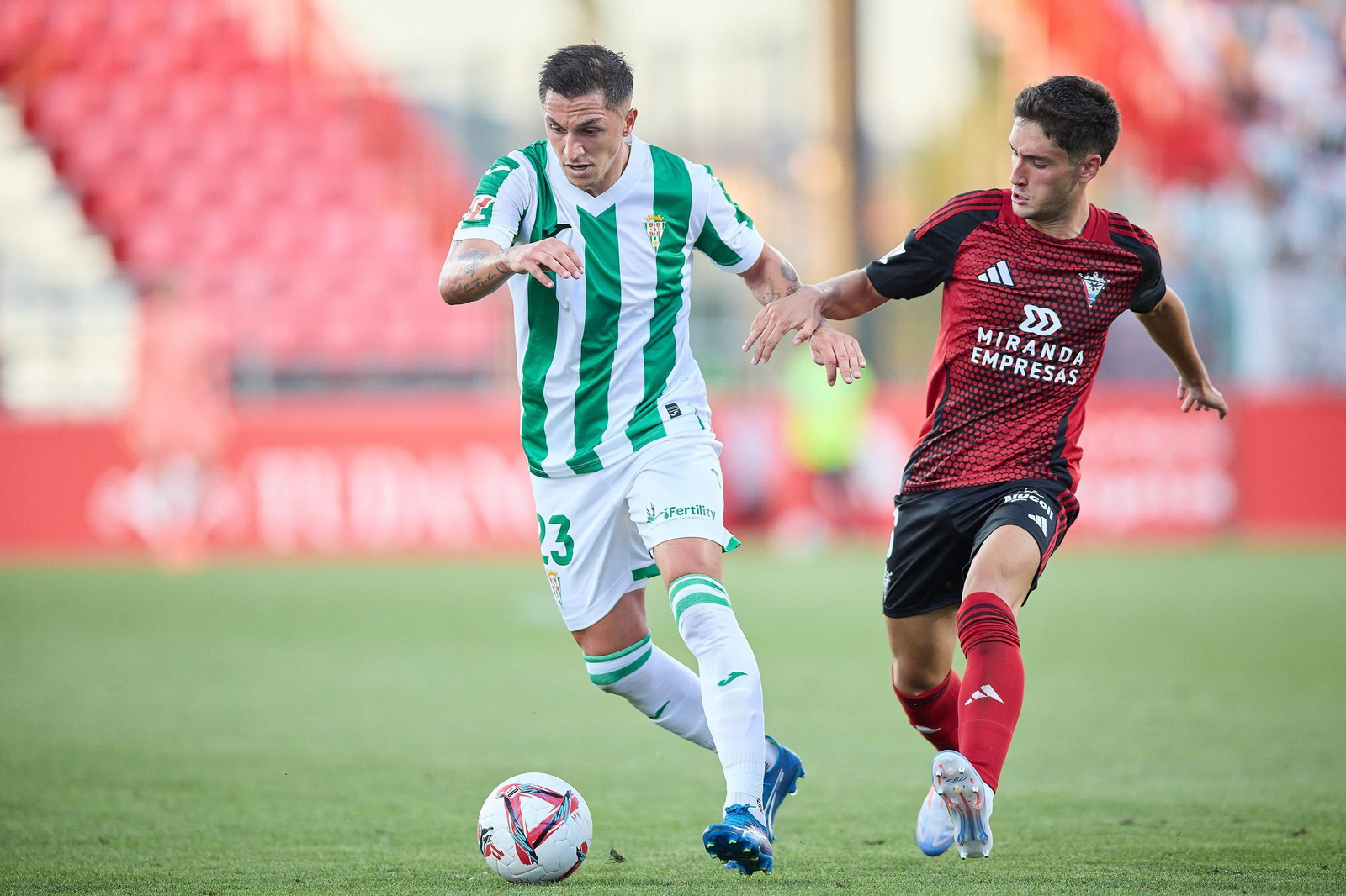 Las mejores fotos del Mirandés - Córdoba CF en Anduva