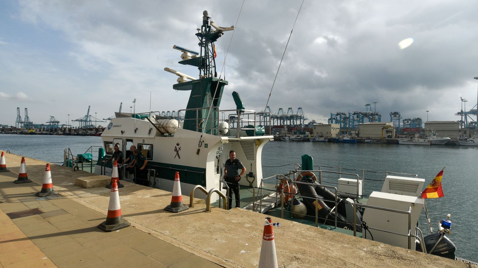 Las fotos de la exhibición de medios de la Guardia Civil en el llano amarillo