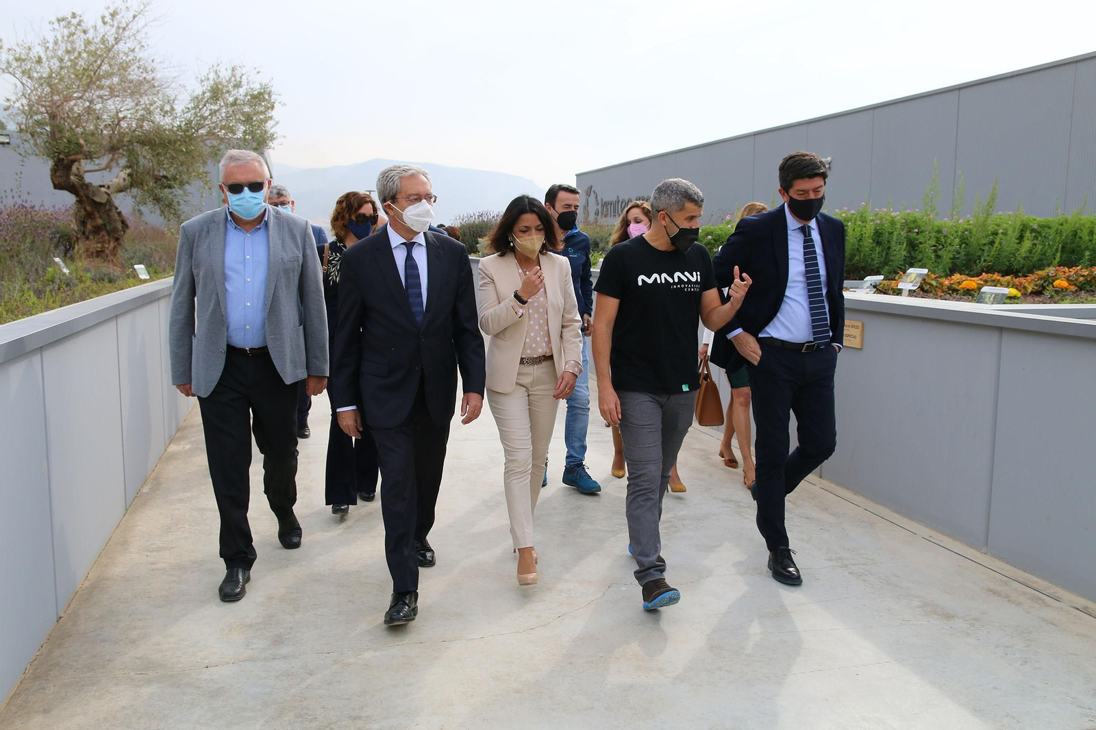 Fotogalería de la visita de Juan Marín a Kimitec, al PITA y a Unica Group