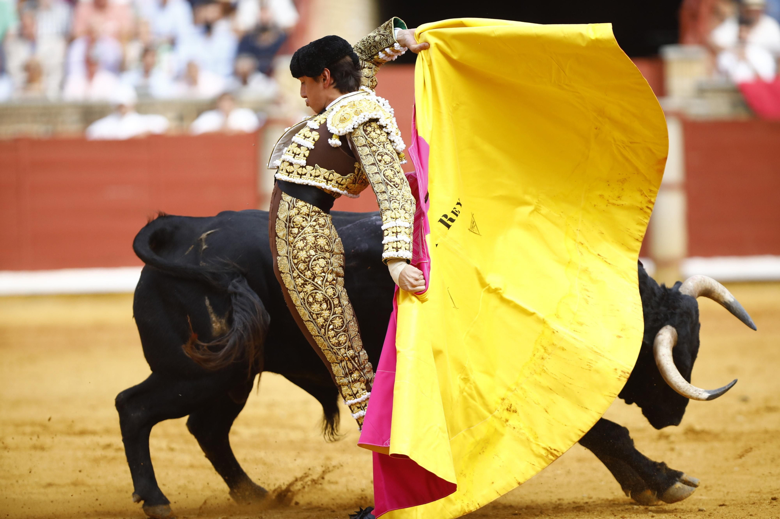 La corrida de Talavante, Roca Rey y Lagartijo, en Córdoba, en imágenes