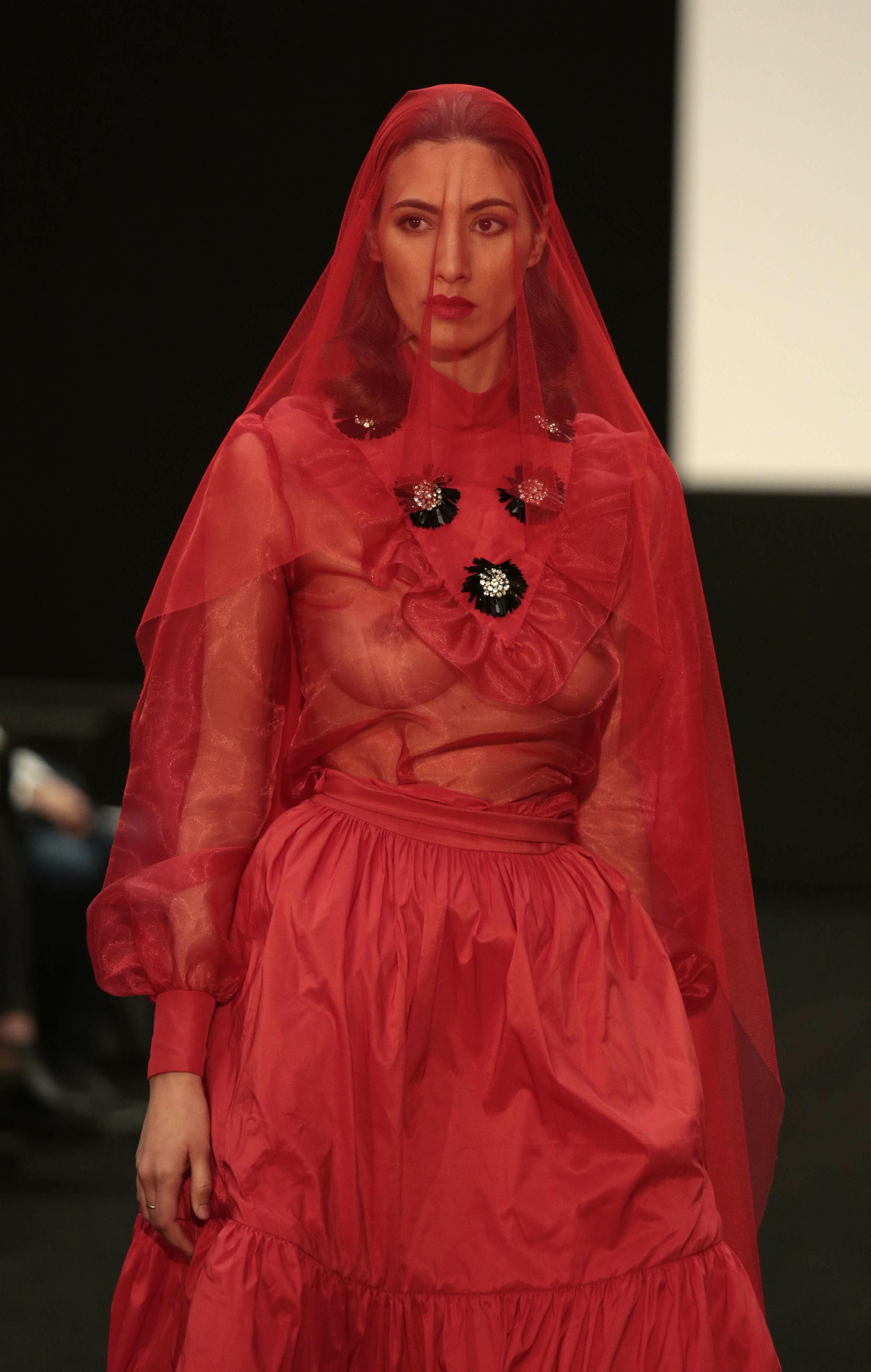 Diseño de Samuel Salguero.