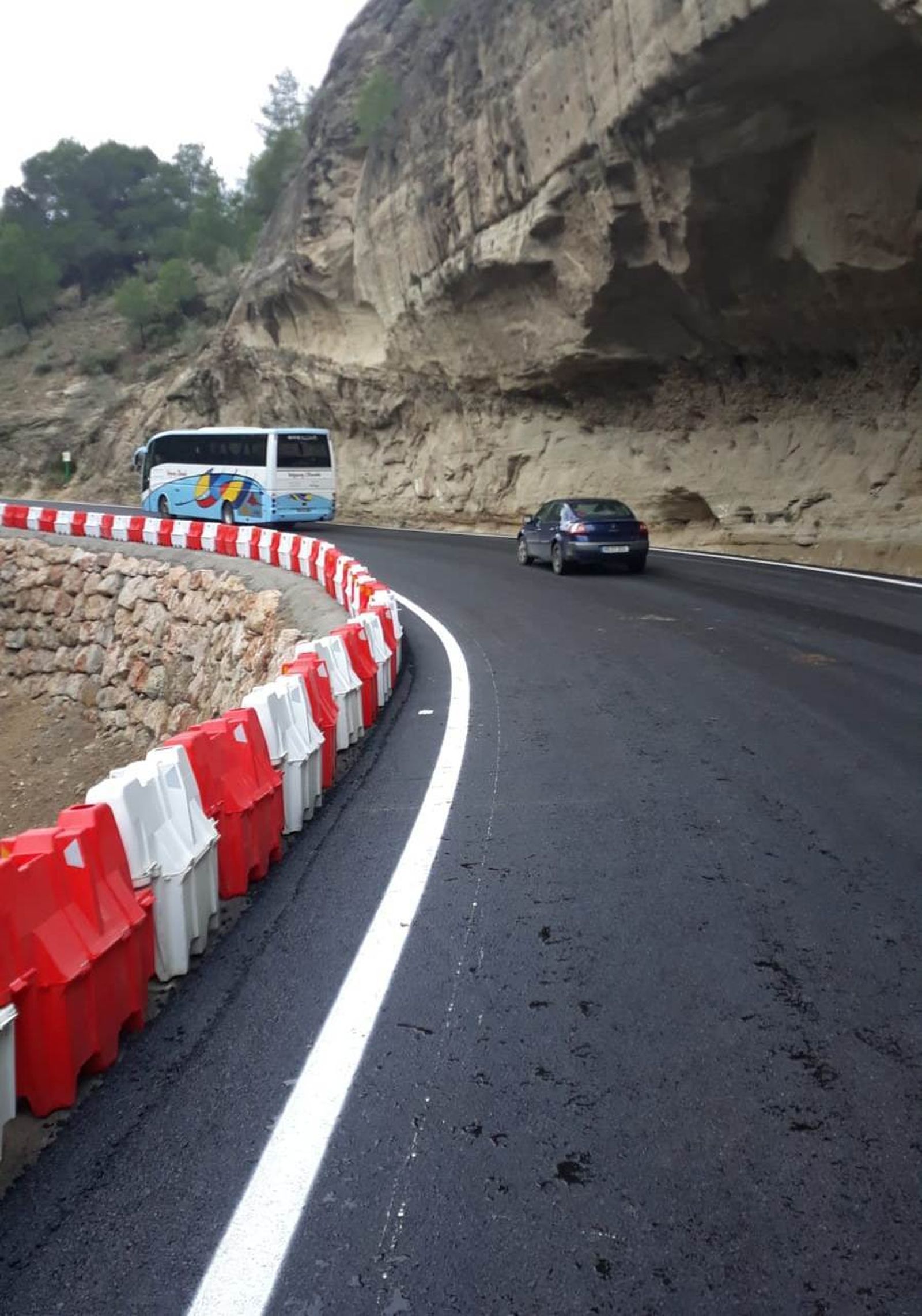 Reapertura de la carretera que enlaza el acceso norte y sur del Caminito del Rey.