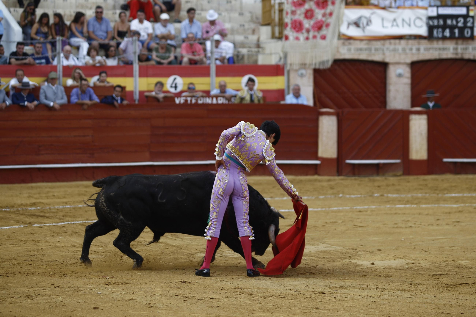 Imágenes de la novillada de la Feria de Almería 2025