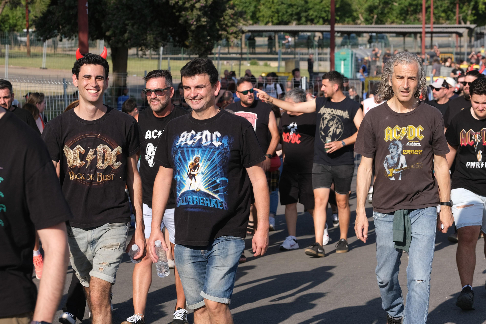 Búscate. Segundo concierto de ACDC en España