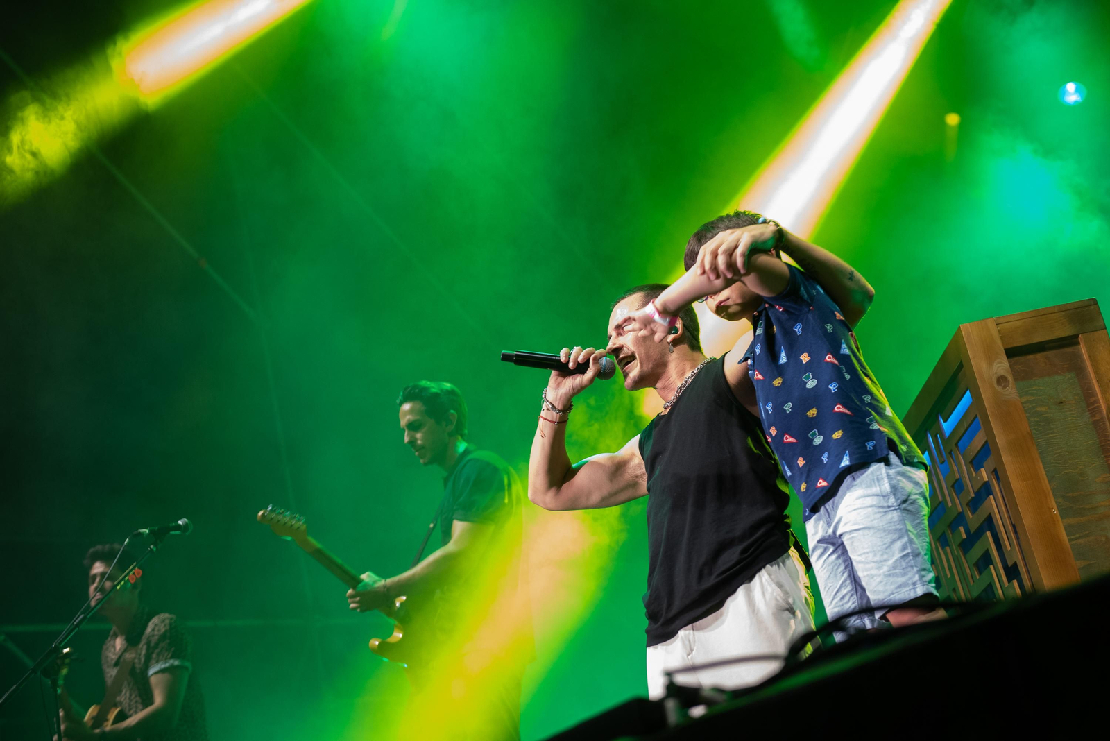 Imágenes de los conciertos de Marlon y Dvicio en Las Copas de Jerez