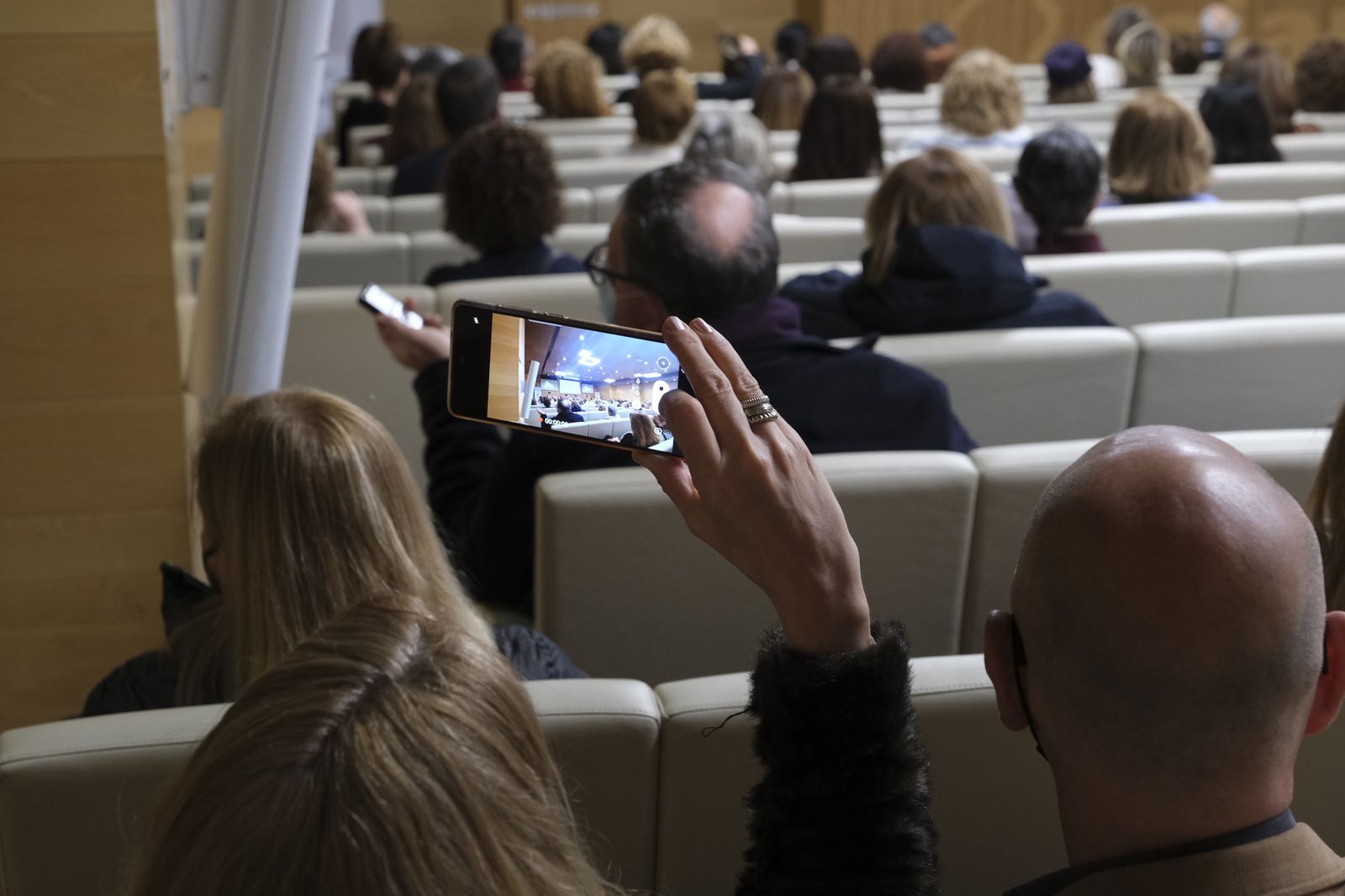 Fotogalería Diario de los Libros, con Julia Navarro. Almería