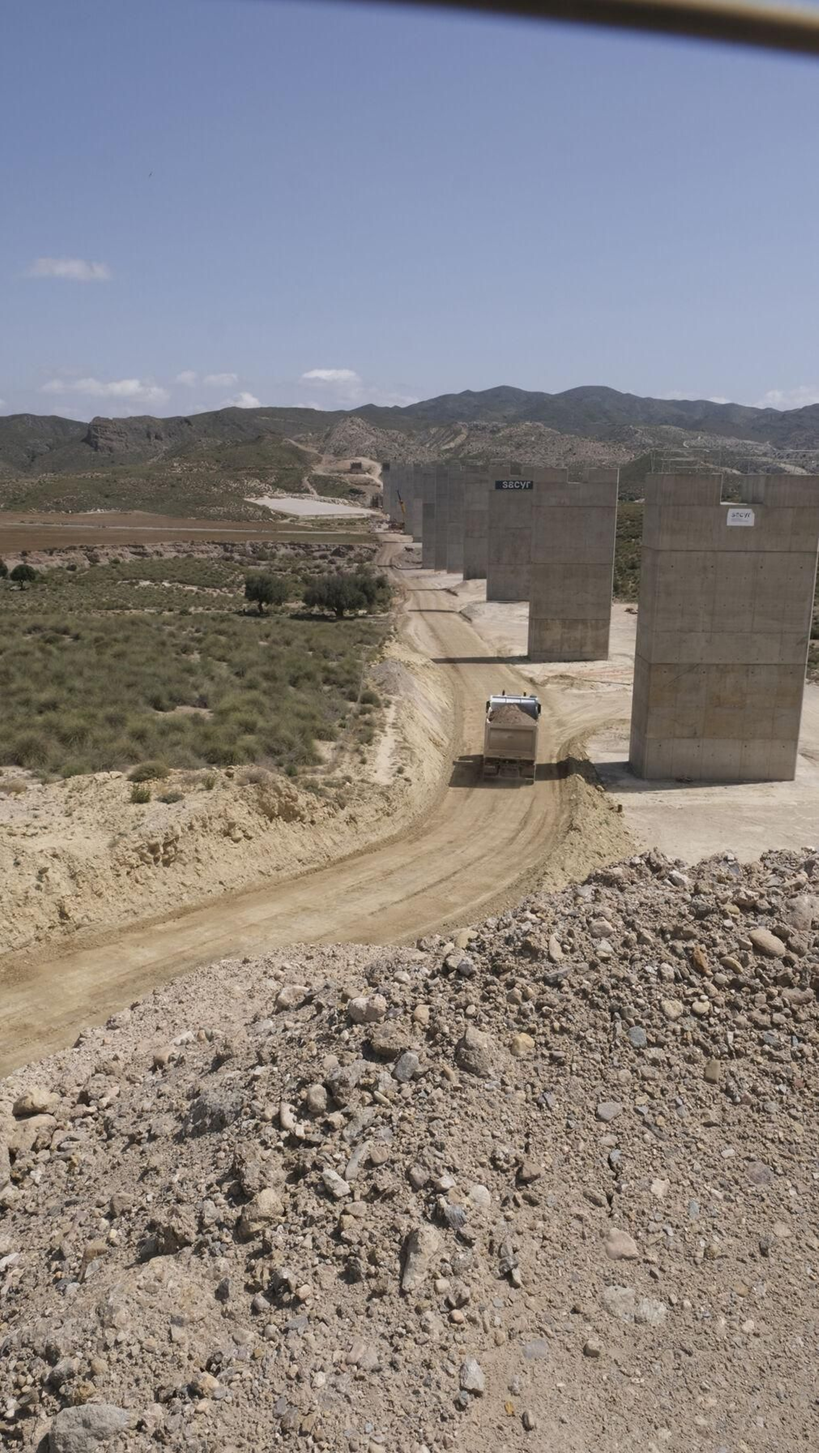 Viaducto de Los Feos. Viaducto de Los Feos.