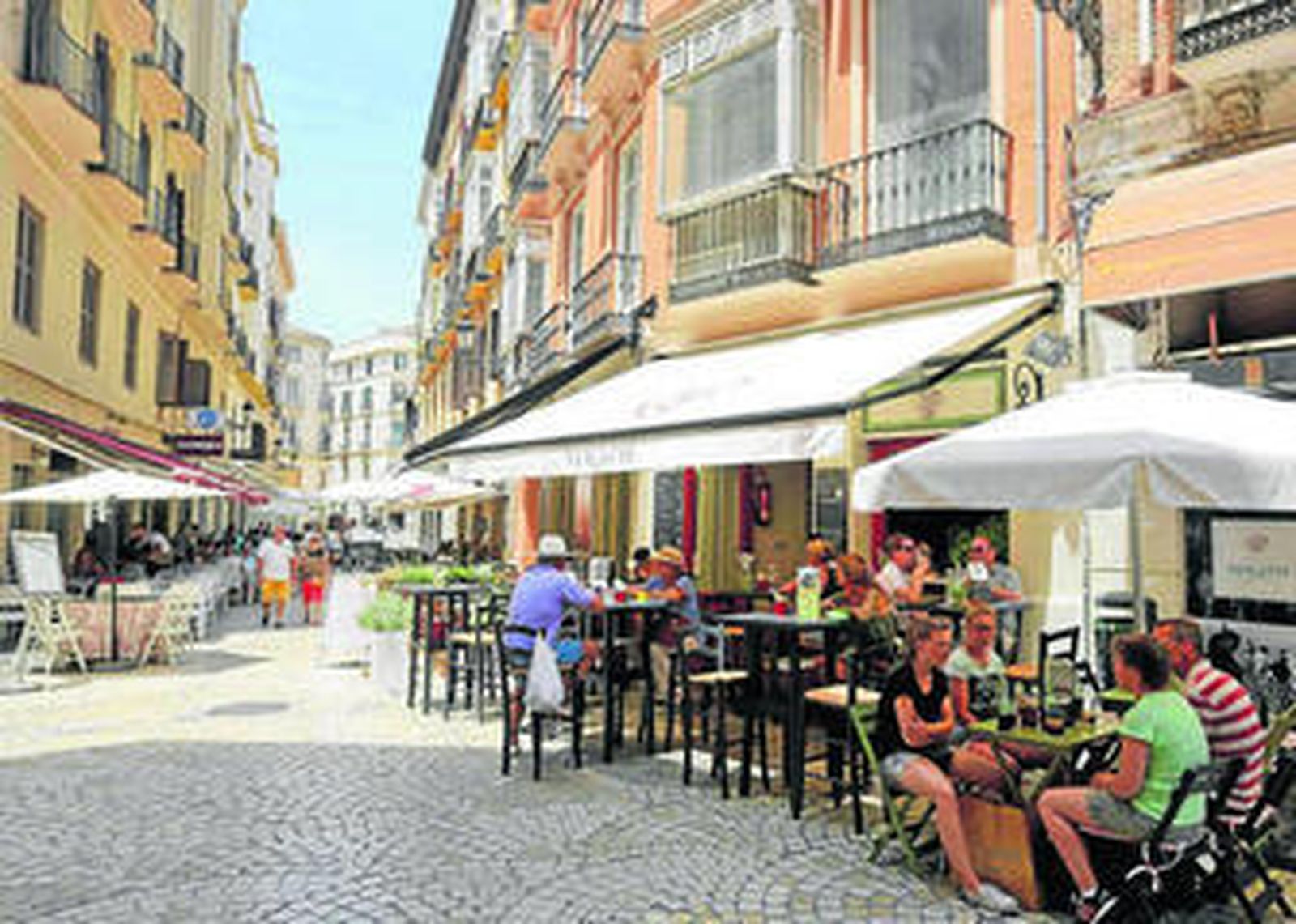 Las terrazas de la calle Strachan.