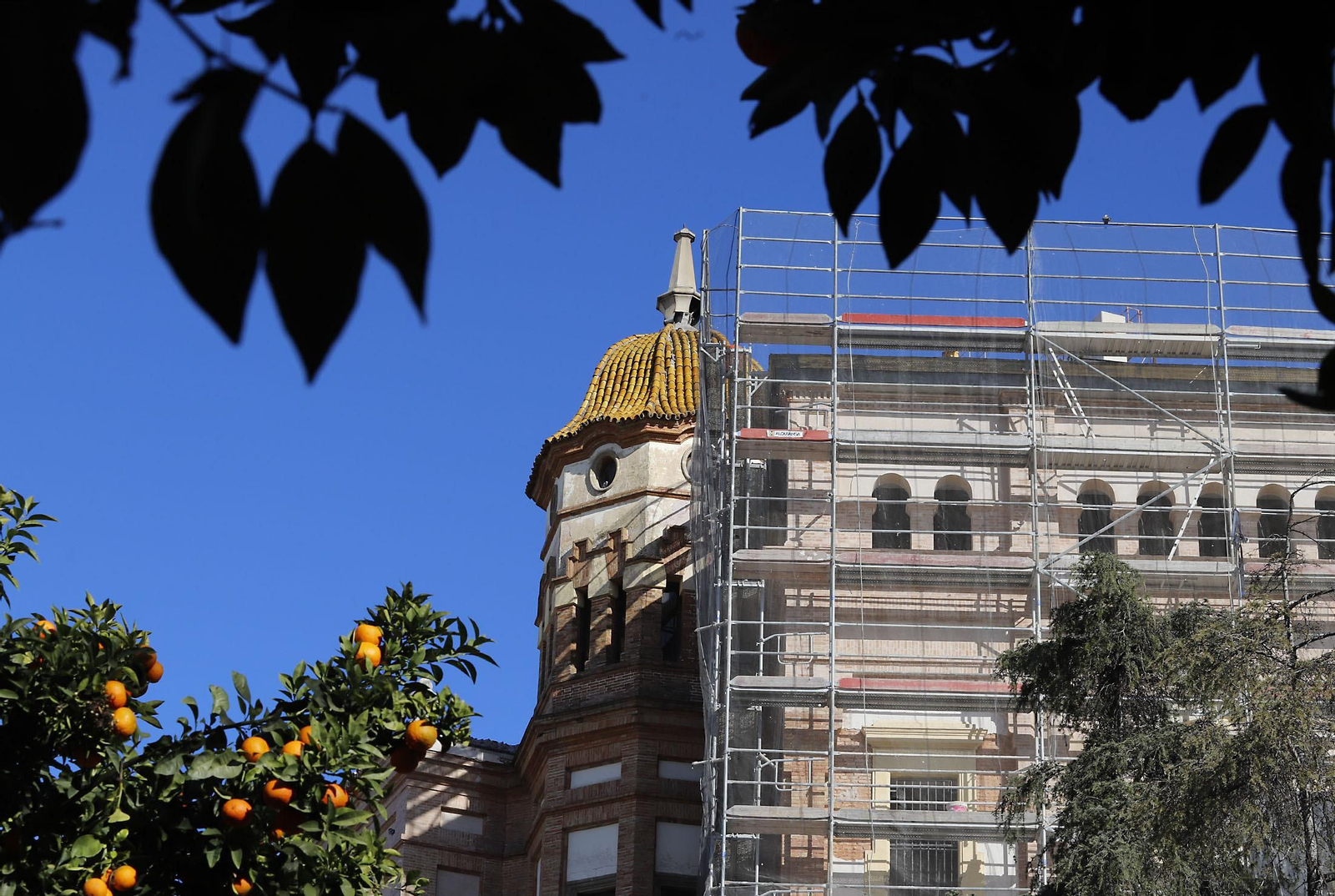 Imágenes de la visita a las obras del Instituto Rábida