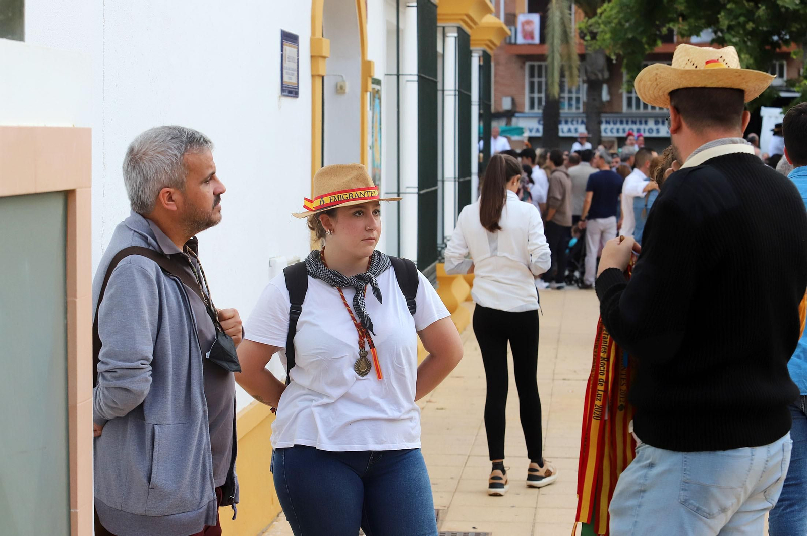 Imágenes de la salida de Emigrantes