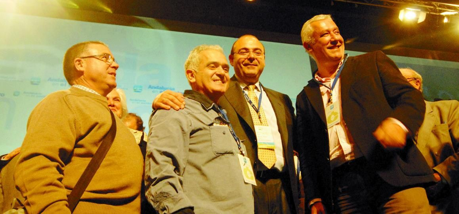 Las mil caras de José Miguel Castillo Higueras, el exconcejal de Granada muerto tras un atraco en la calle