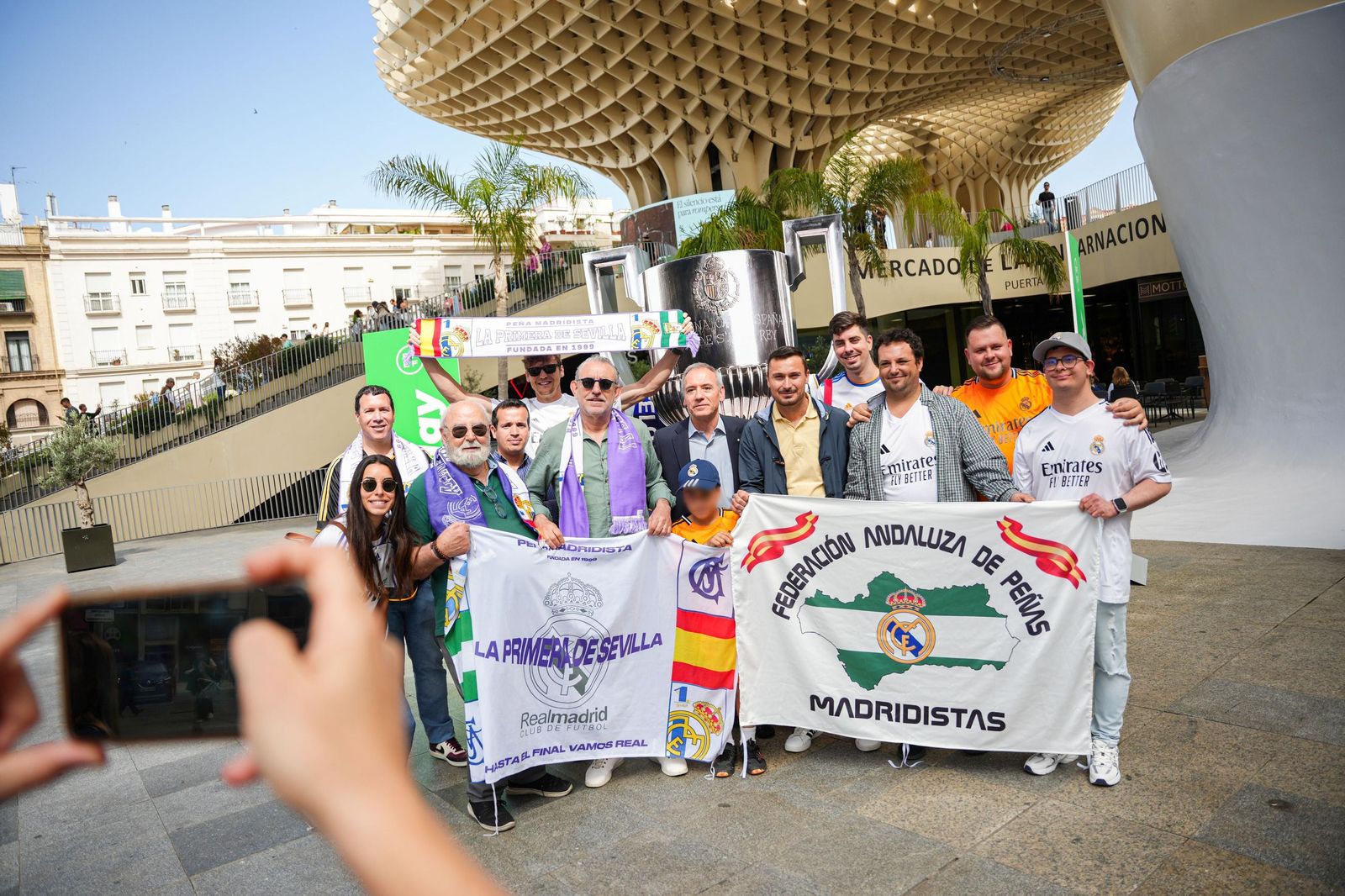 La fotos del día antes de la final de Copa Barcelona - Real Madrid