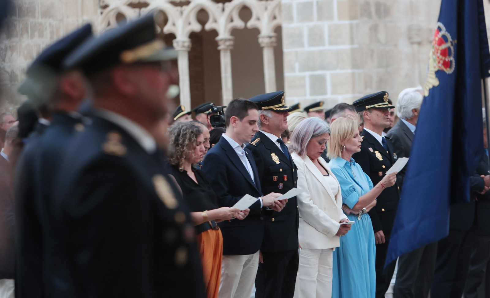 Entrega de Diplomas a la Policía Nacional de Jerez por la Medalla de Oro
