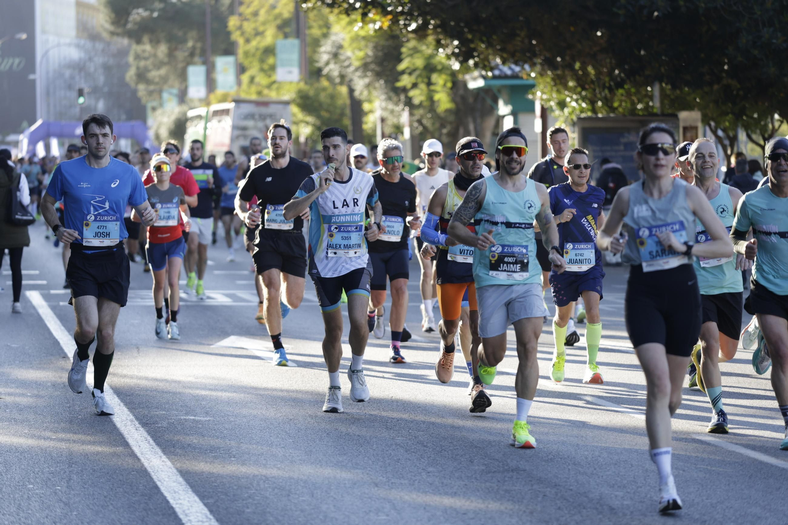 Búscate en el Zurich Maratón de Sevilla 2025