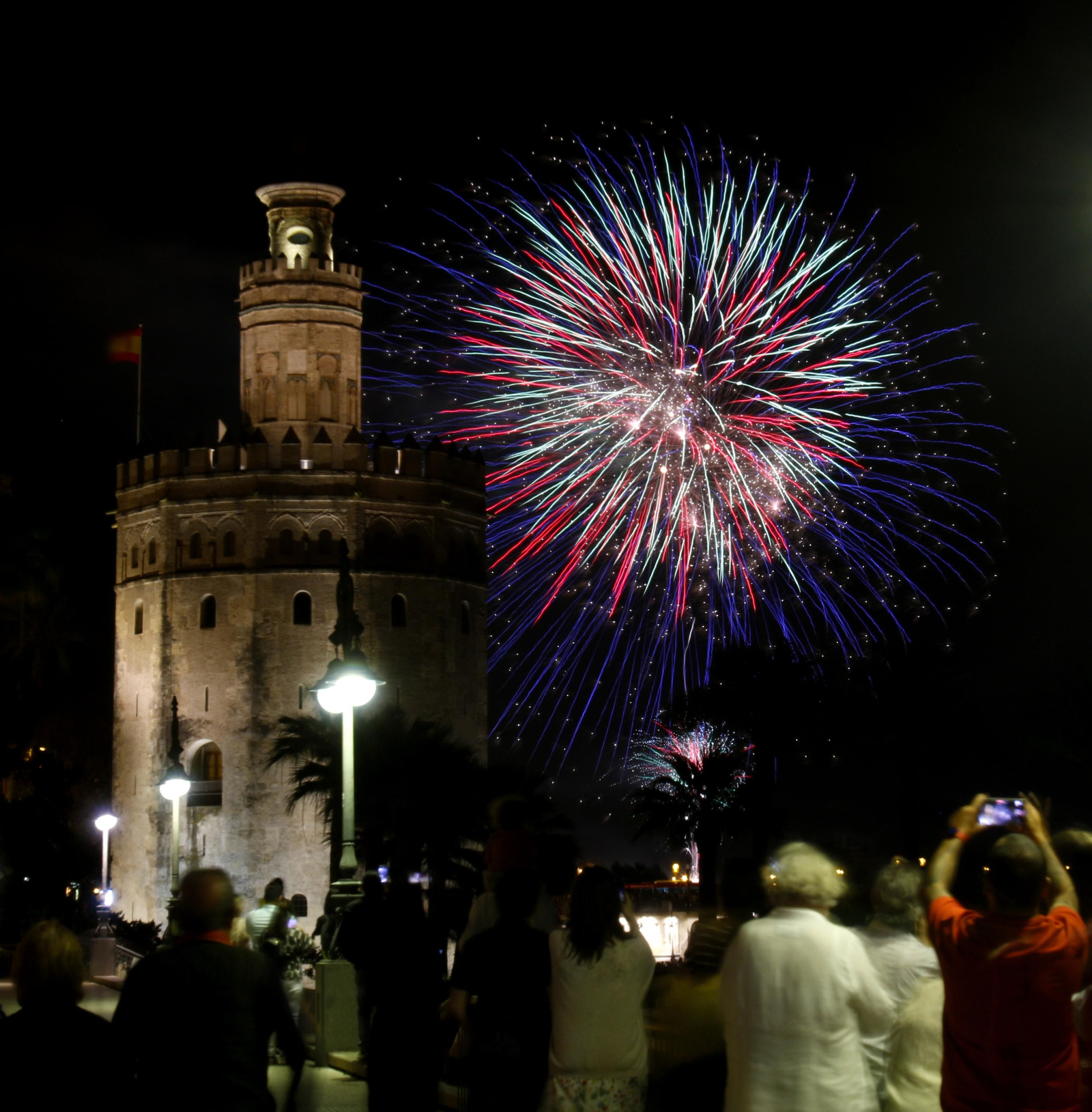 Fuegos artificiales ...fin de fiesta!!