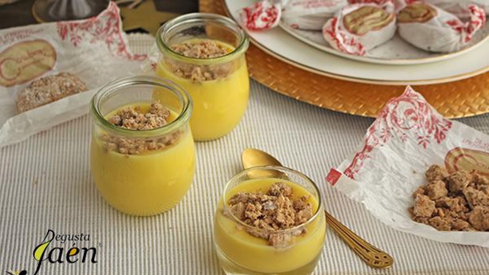 Una crema de limón con sabor a polvorón.