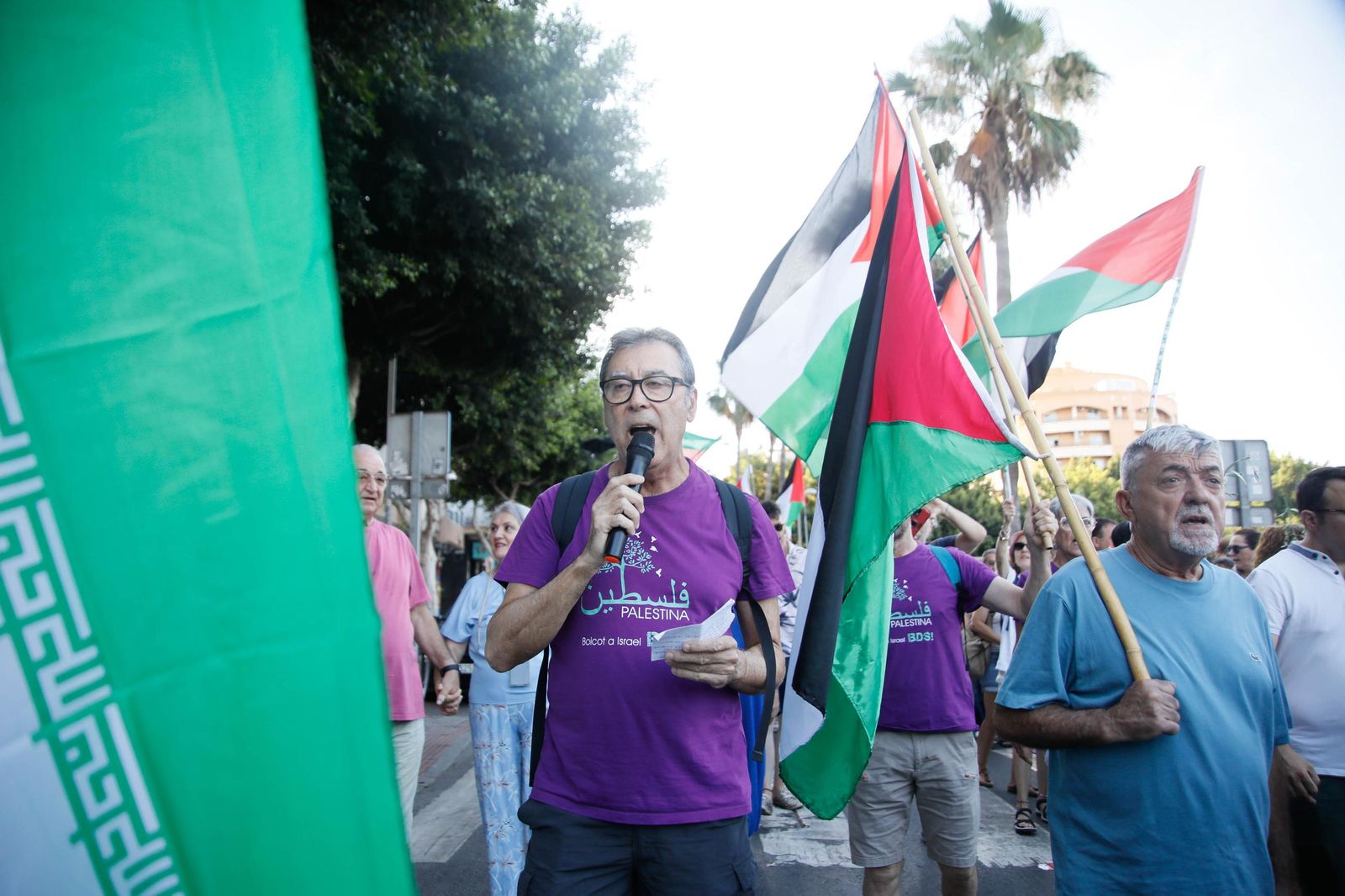 Imágenes de la manifestación en Almería por el genocidio en Palestina