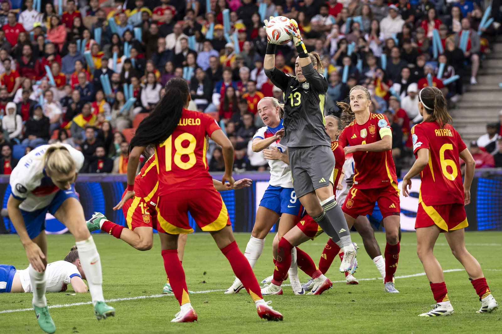 Las mejores imágenes de la final España - Inglaterra de la Eurocopa femenina