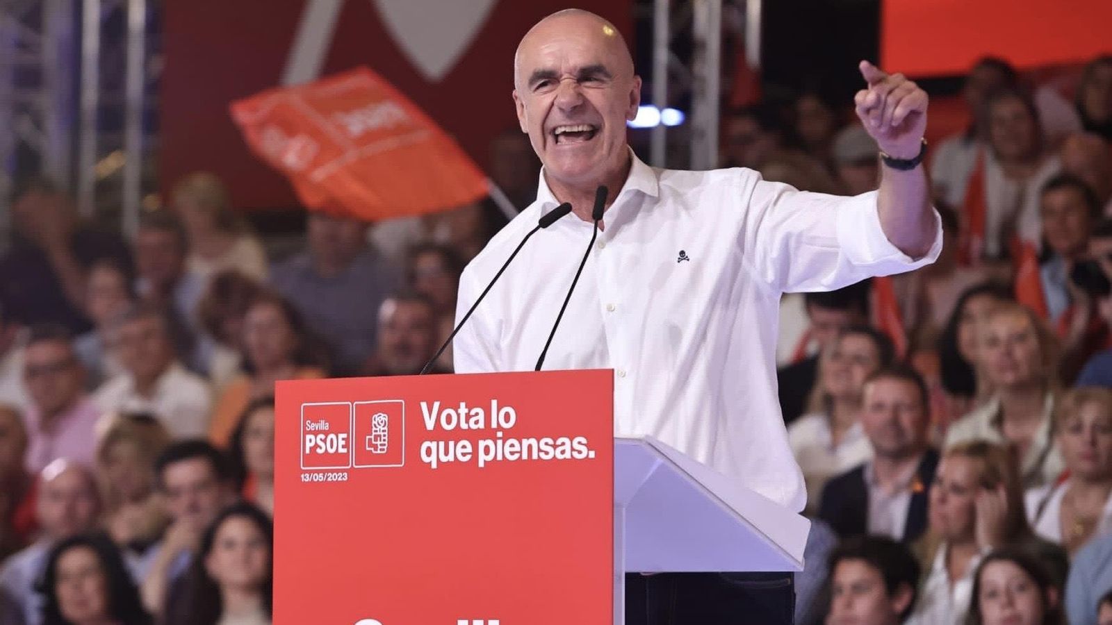 Antonio Muñoz, en el mitin del PSOE con Pedro Sánchez en Sevilla
