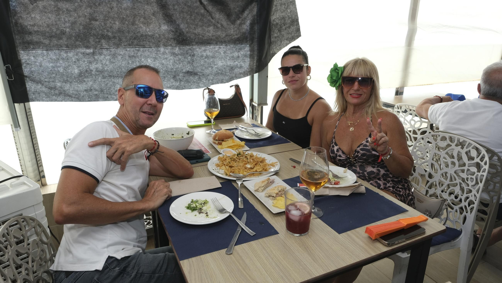 Sábado de Feria del Mediodía de Almería en La Bellota y El Buey, en La Cuarta Planta y en los ambigús