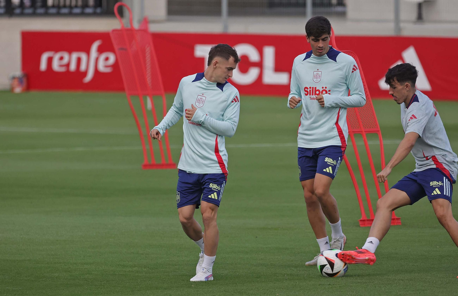 Fotos del entrenamiento de la selección española sub-21 en La Línea