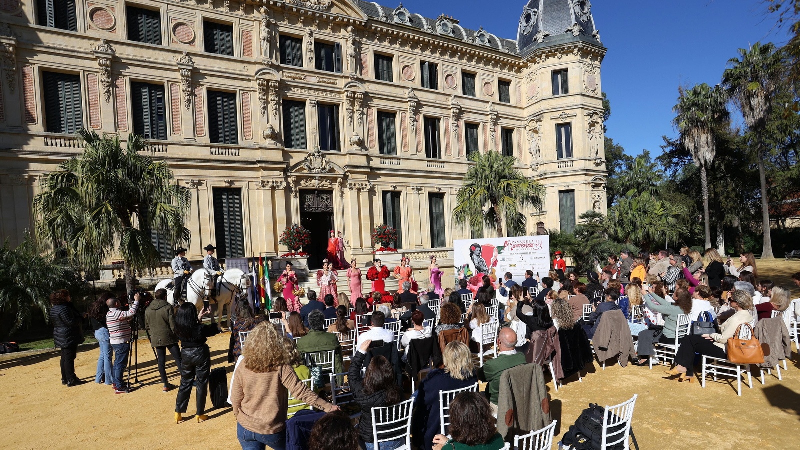 Presentación de la Pasarela Flamenca Tio Pepe 2023 en la REAAE de Jerez
