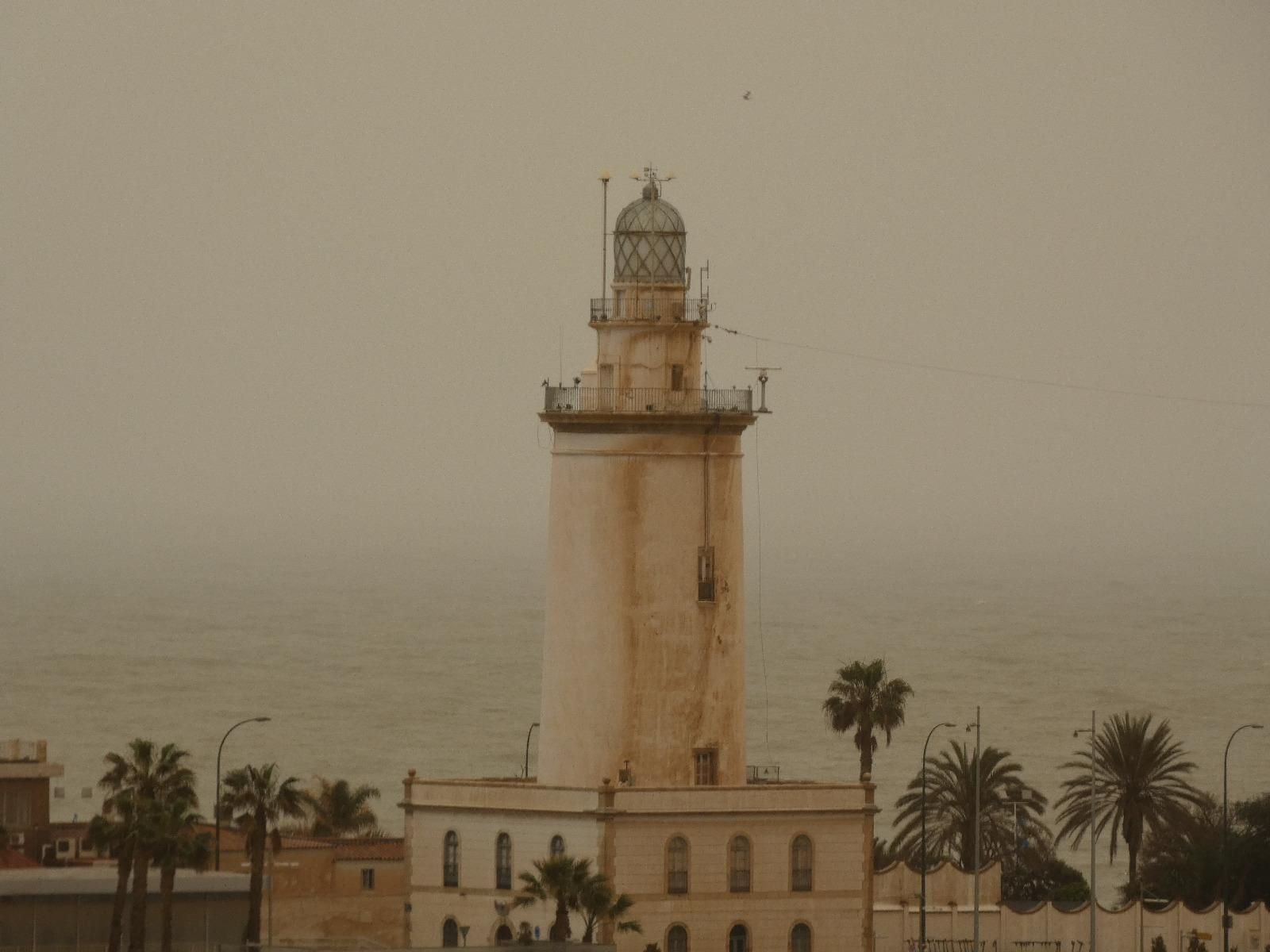 La Farola, teñida de sepia