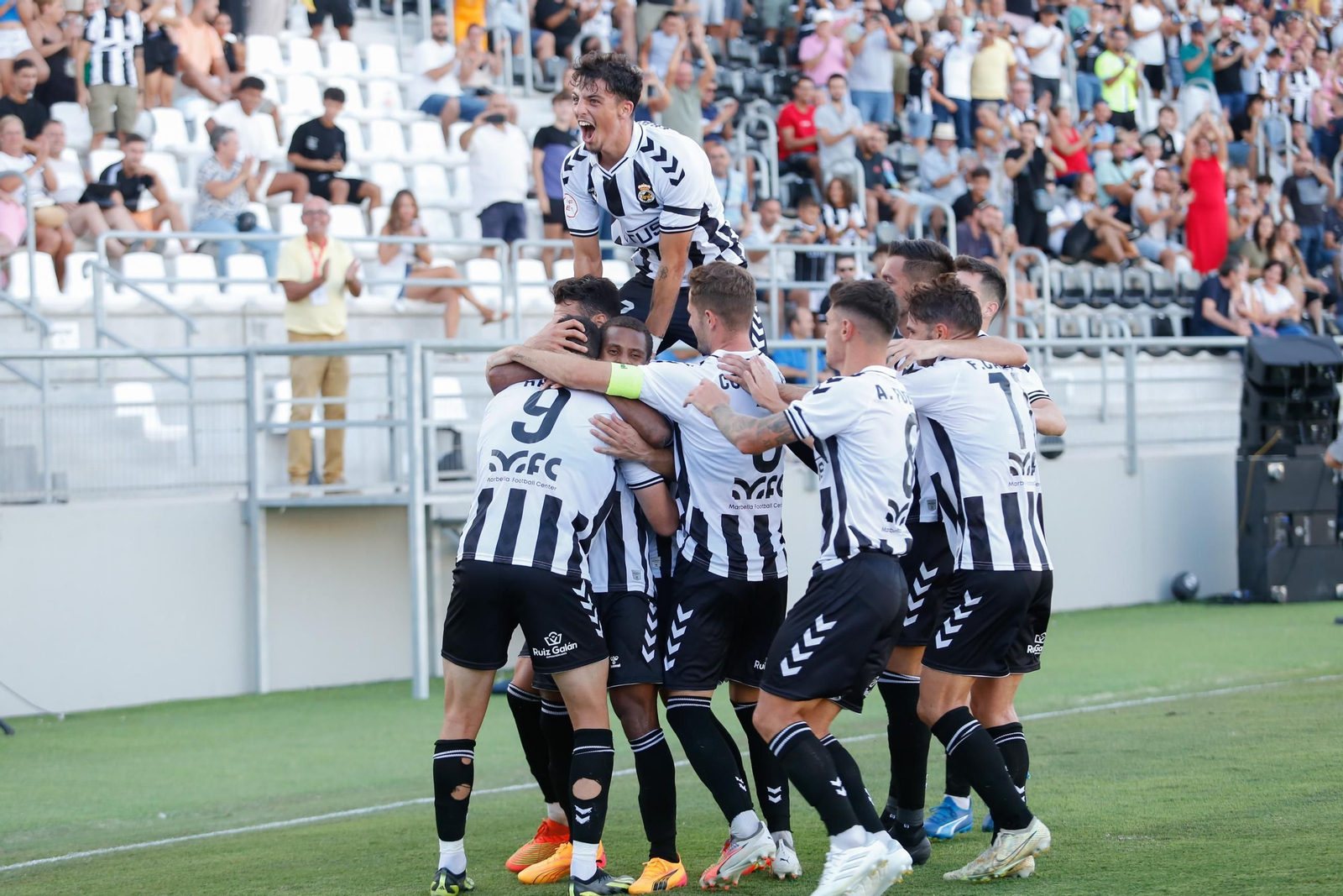 Las fotos del Balona-Atlético Antoniano de Segunda Federación (1-0)