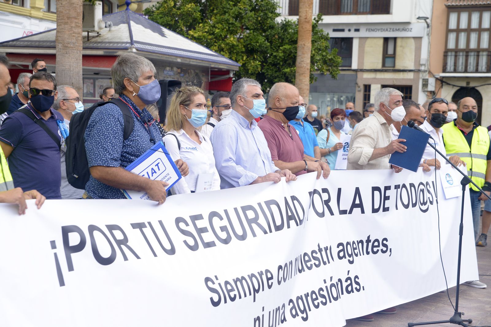 Fotos de la concentración contra el narcotráfico en Algeciras.
