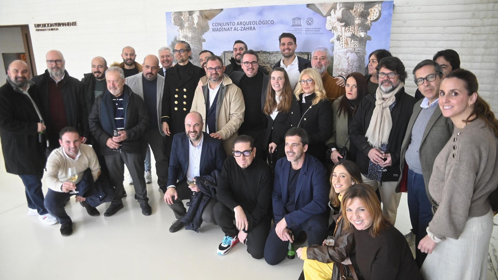 Paco Morales junto a amigos y compañeros de profesión