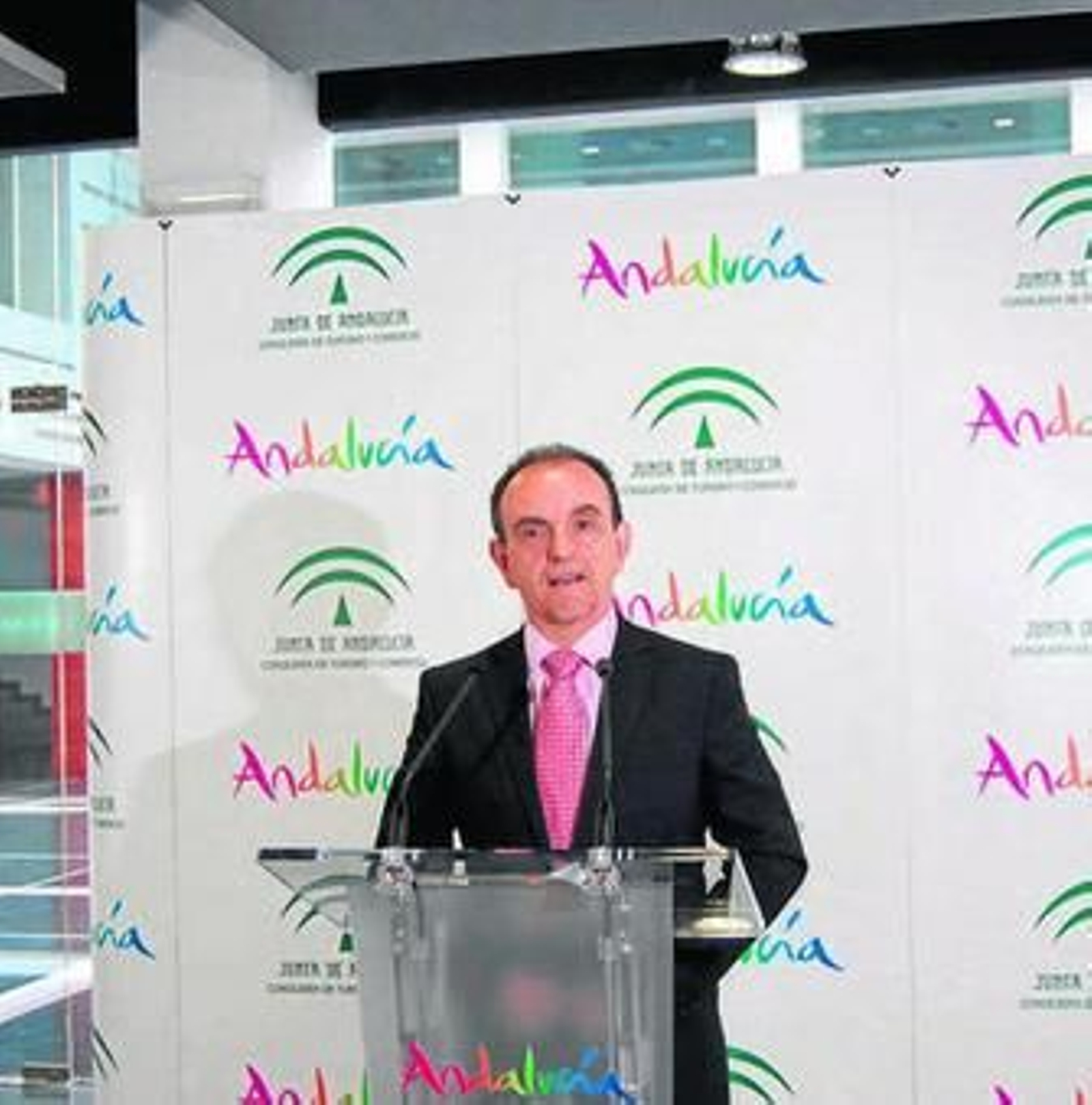 Rodríguez, ayer, presentando un plan para emprendedores en Andalucía Lab.