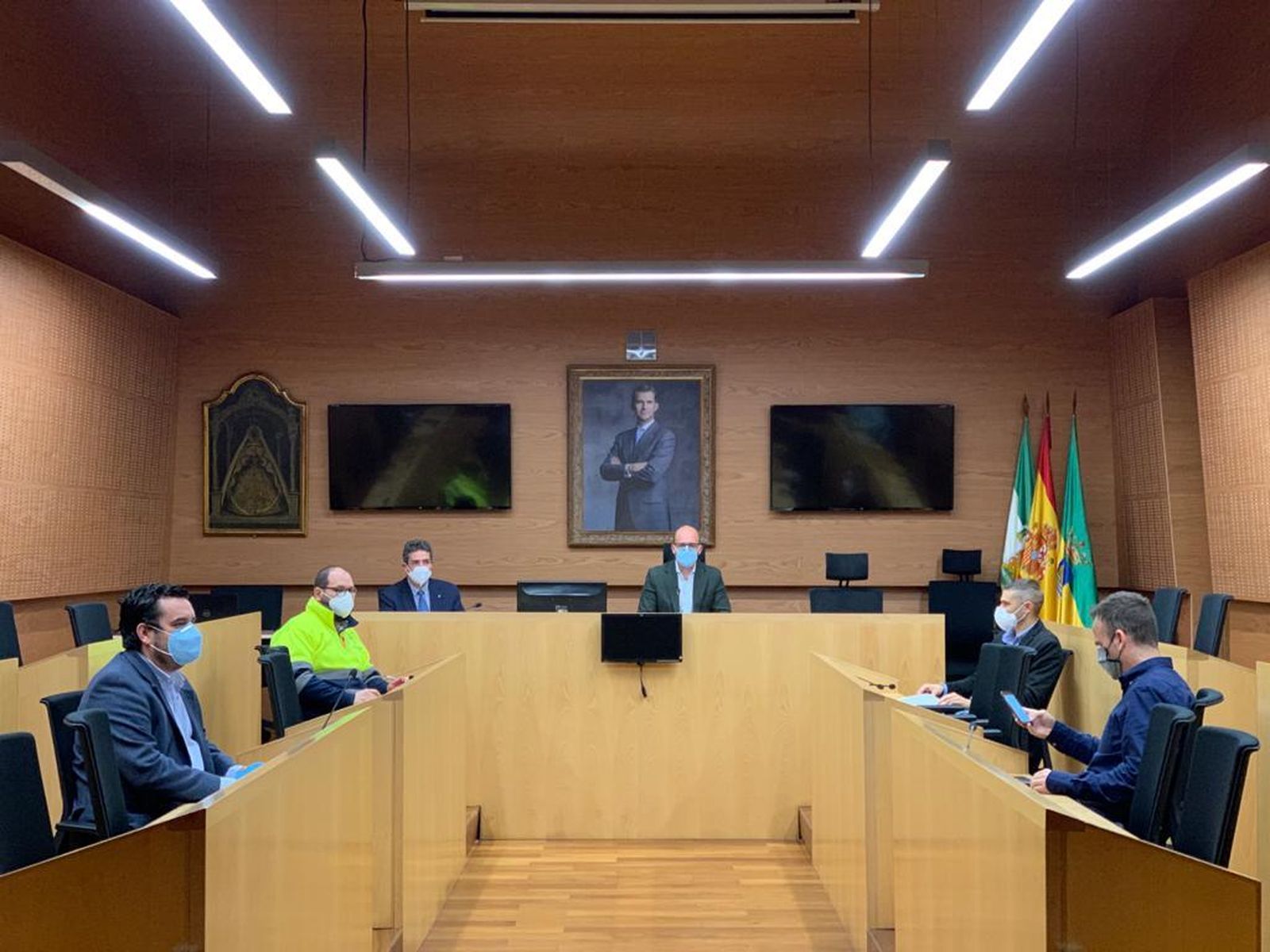 La junta de los portavoces de los distintos partidos celebrada en el salón de plenos.