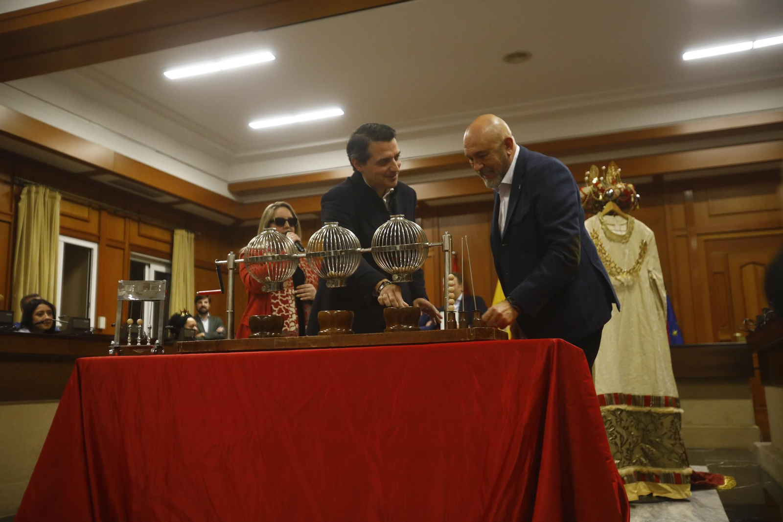 Las mejores imágenes del sorteo de elección del Rey Gaspar en Córdoba