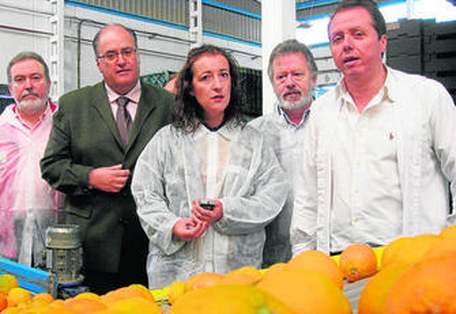 María Isabel Salinas, Juan Deus, el alcalde de Gádor, Eugenio Gonzálvez y el concejal, Juan Antonio Almansa.
