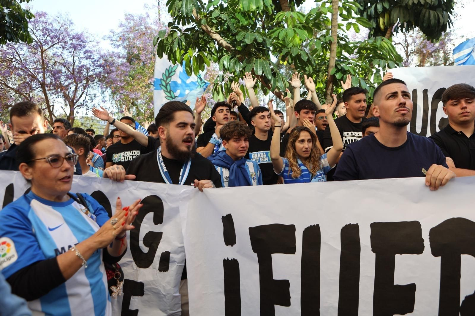 Las imágenes de las protestas de la afición del Málaga Las imágenes de las protestas de la afición del Málaga