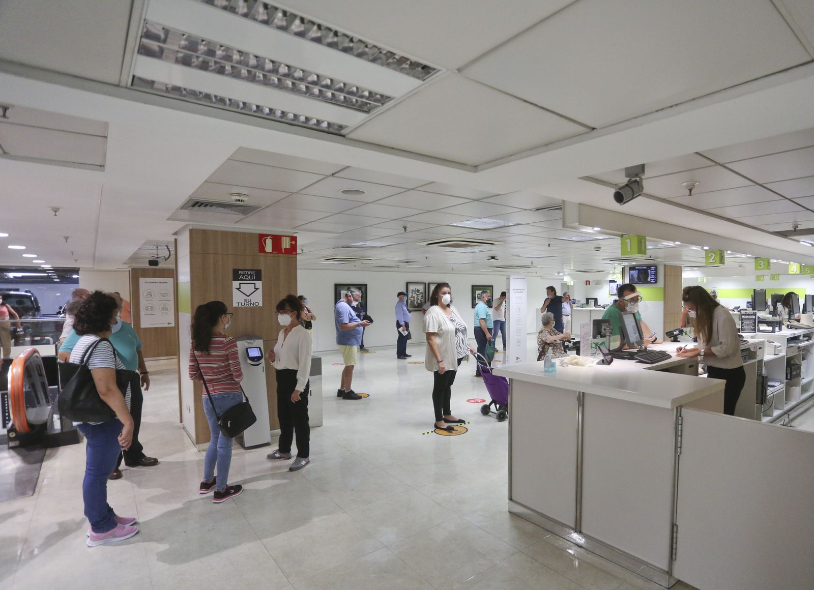 Las fotos de los centros comerciales de Málaga abiertos, en la fase 2 de la desescalada