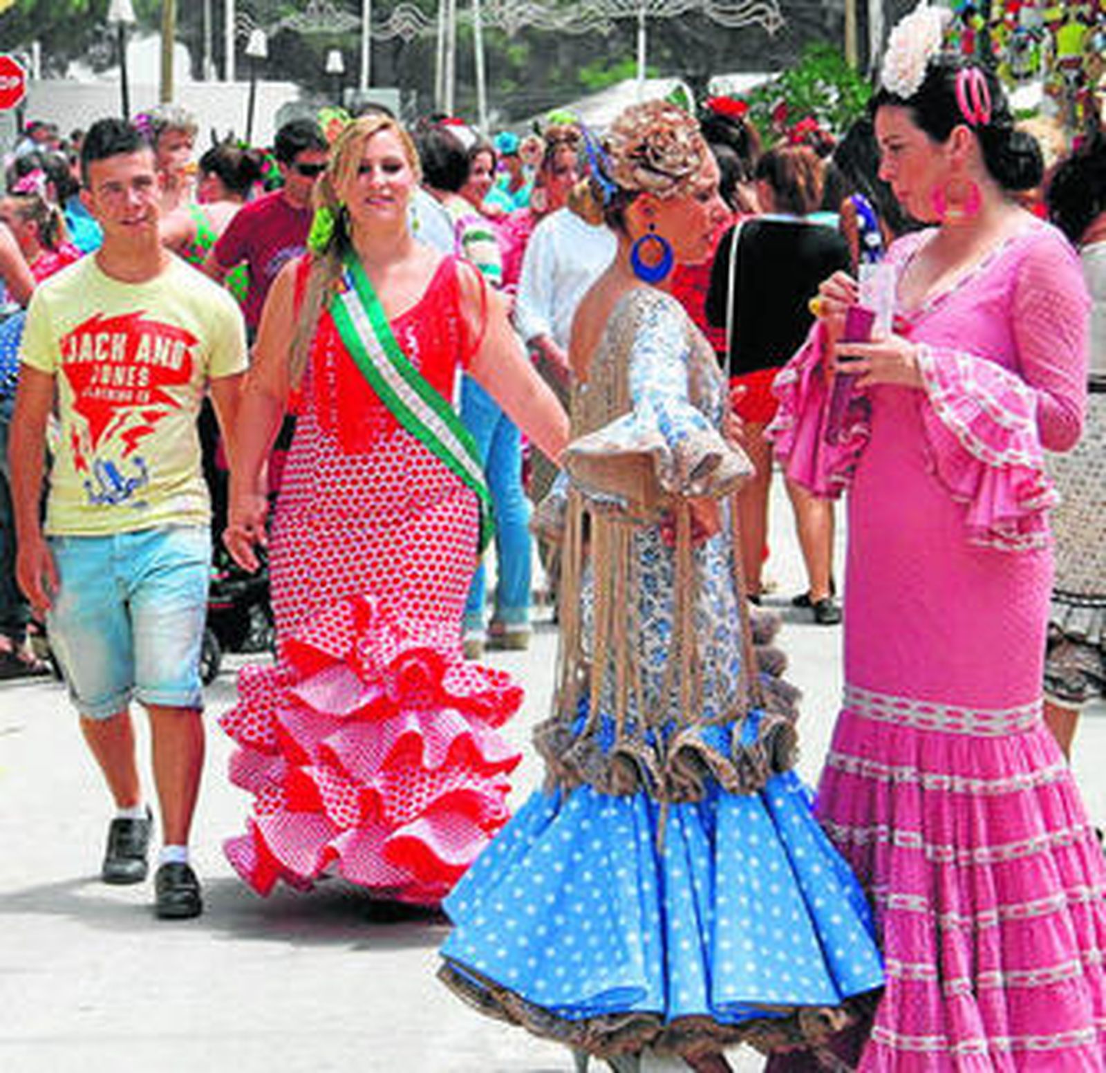 Las mujeres fueron ayer las protagonistas de la feria de El Colorado.