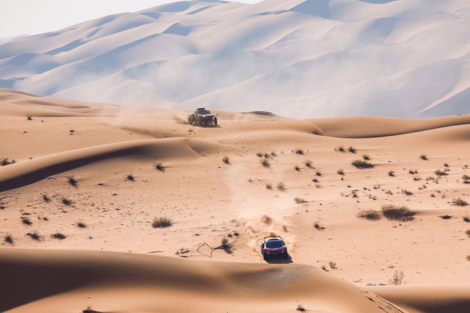 Las espectaculares imágenes del Dakar por las dunas