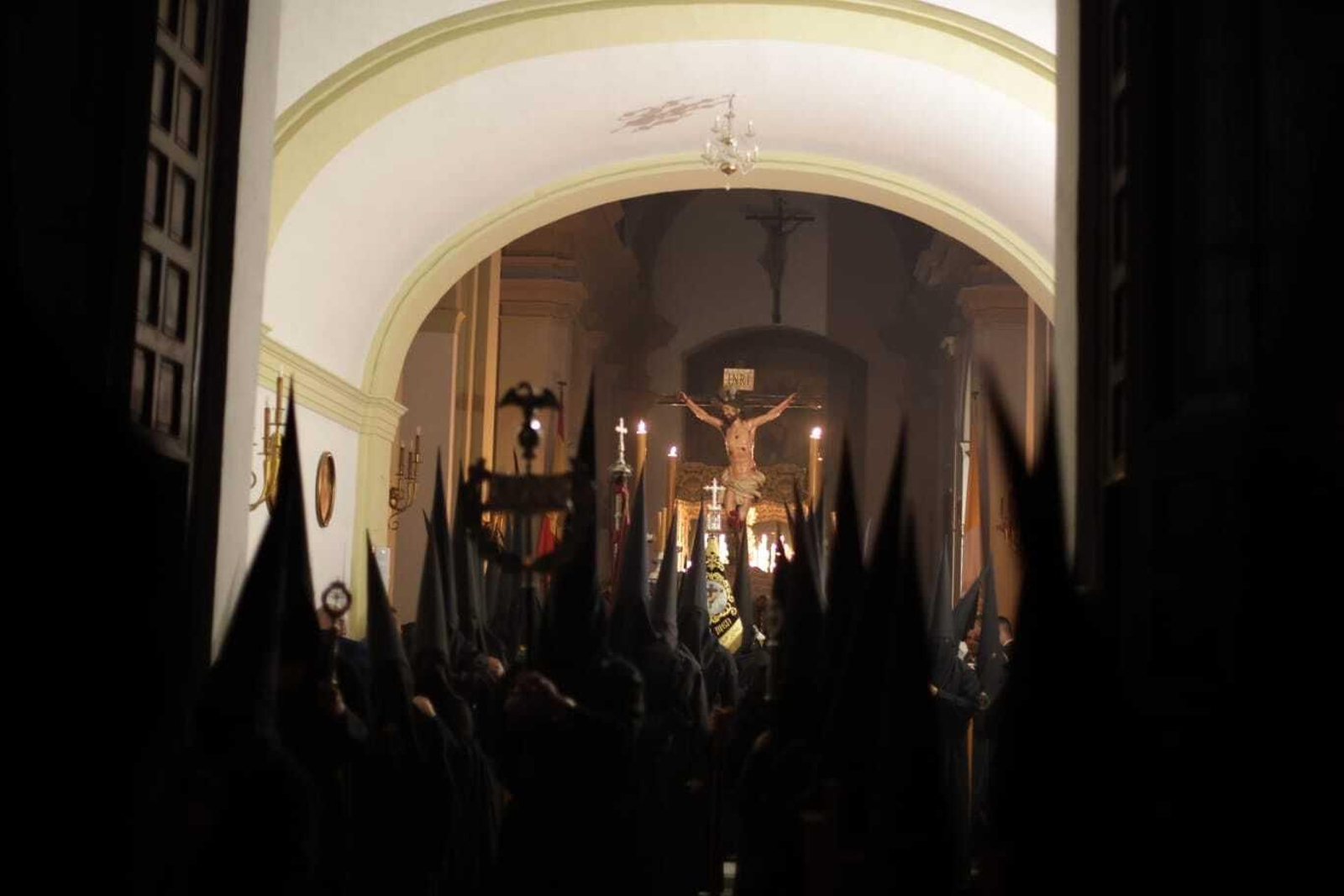 Las imágenes de la Expiración (Silencio) de la Semana Santa de San Fernando 2023