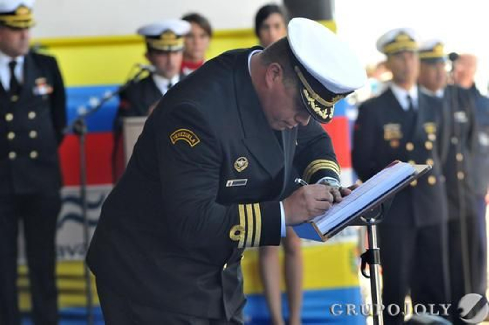 Navantia entrega el ´Kariña´a la armada venezolana. 

Fotos: Javier González