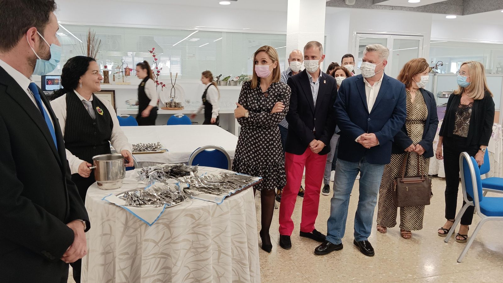 Los delegados del Gobierno y Educación de la Junta en la visita al IES Almeraya