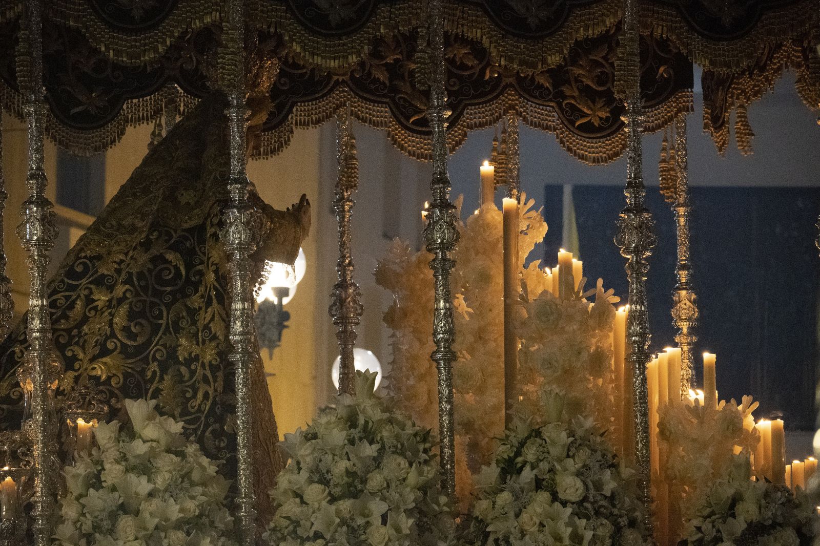 Las mejores imágenes de la procesión de la Amargura Coronada