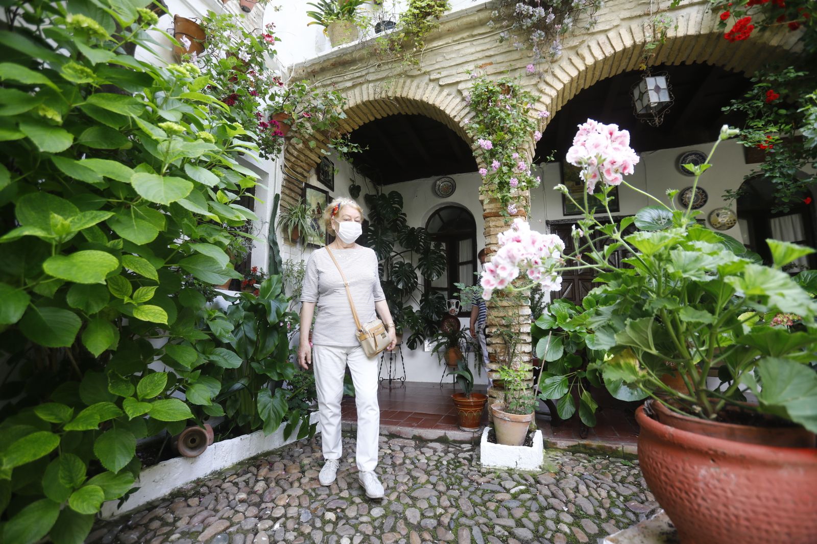 Fotografías: Sábado de colas y bulla en los Patios de Córdoba