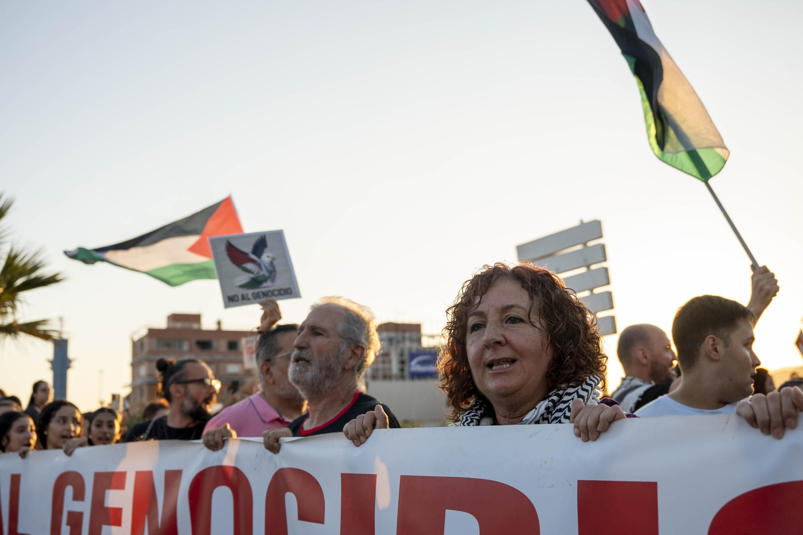 Manifestación convocada por la Plataforma Almería por Palestina